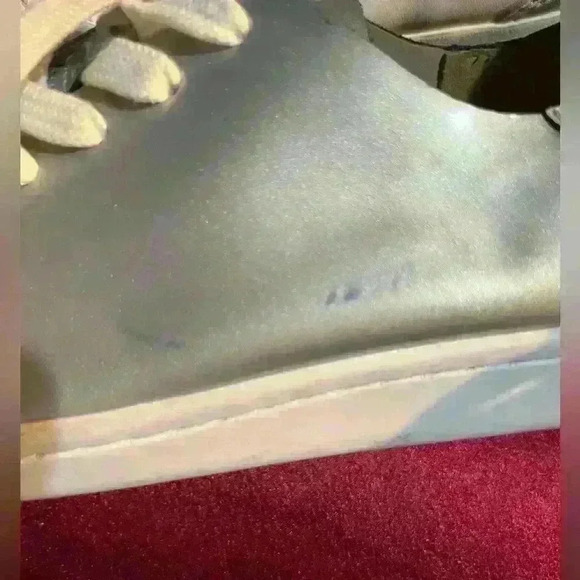 Schutz Ofelia Aluminum Women’s Sneakers Size 6.5 - Picture 3 of 6